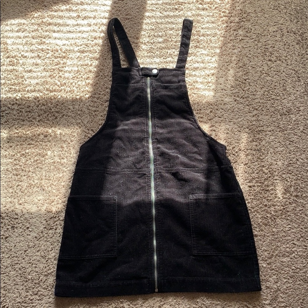 Black Forever 21 Overall Dress